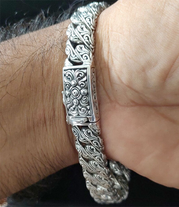 Lord shiva, Hindu bracelet, Handmade jewelry