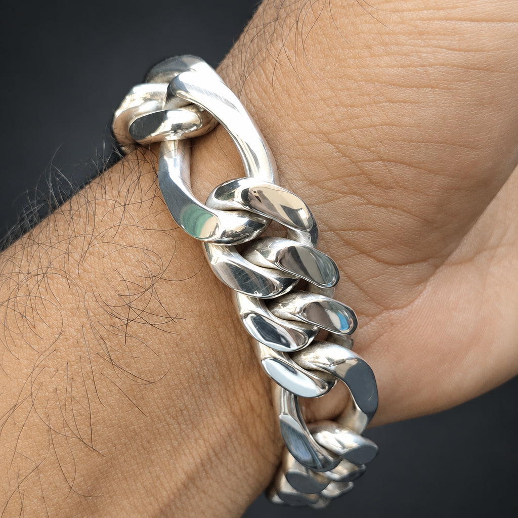 Men’s 999 Fine Silver Figaro Chain Bracelet, 18mm Heavyweight