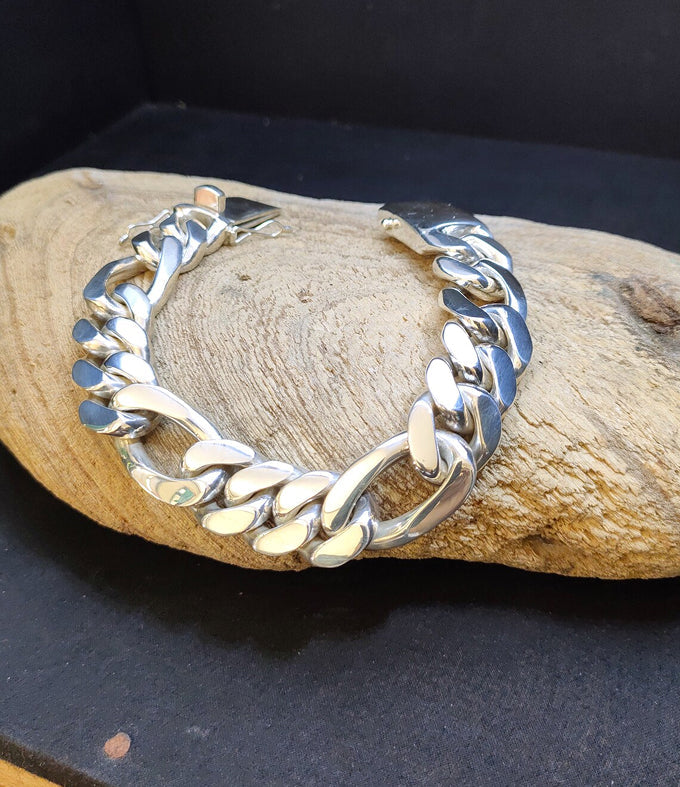 Figaro silver Chain, Men's silver bracelet, Custom engraving. Gifts for men.