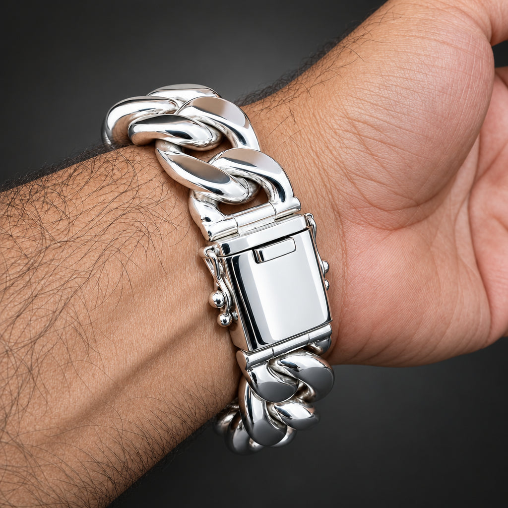 Heavy 999 Solid Silver 20 mm Figaro Chain Bracelet